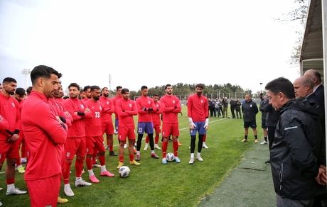 قلعه‌نوعی در تمرین تیم ملی معارفه شد