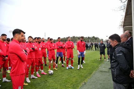 قلعه‌نوعی در تمرین تیم ملی معارفه شد