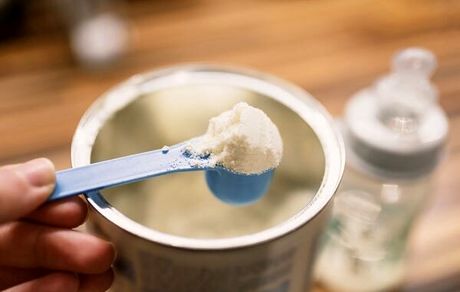 بانک مرکزی از رشد ۷۷ درصدی تامین ارز برای واردات شیرخشک نسبت به سال گذشته خبرداد