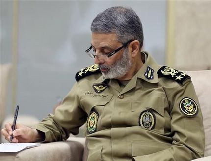 ارتش با تمام توان برای کمک به مردم پای کار آمد