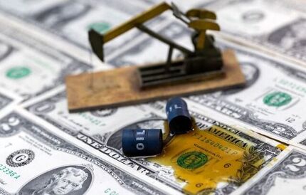 کاهش قیمت جهانی نفت