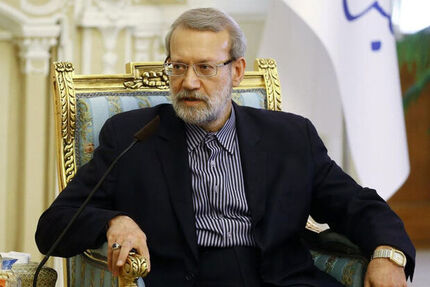 
توضیحات «لاریجانی» درباره بررسی افزایش قیمت بنزین در جلسه غیرعلنی
