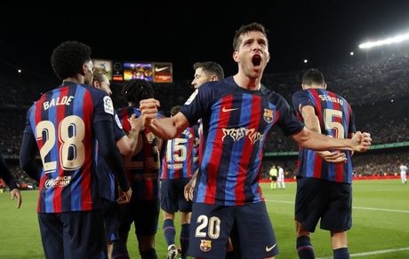 برد دراماتیک و باورنکردنی بارسلونا مقابل رئال / قهرمانی به یاران ژاوی چشمک زد