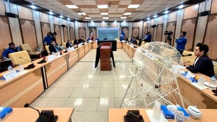 ثبت نام نزدیک به ۷ میلیون متقاضی برای ۴۹ هزار خودروی ایرانخودرو / یک خودرو به ازای هر ۱۴۰ نفر!