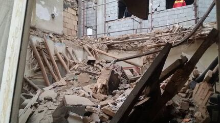 ۴ زخمی بر اثر ریزش آوار در یزد