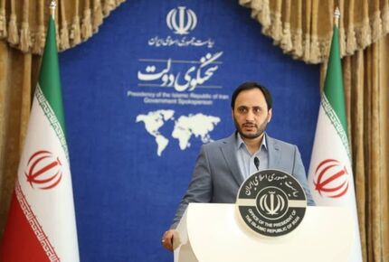 کنایه‌های سنگین سخنگوی دولت سیزدهم به دولت روحانی : دولت سیزدهم اهل اخبار صبح جمعه نیست / دولت هیچ برنامه‌ای برای افزایش قیمت بنزین ندارد