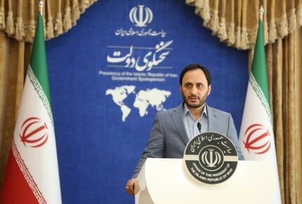 کنایه‌های سنگین سخنگوی دولت سیزدهم به دولت روحانی : دولت سیزدهم اهل اخبار صبح جمعه نیست / دولت هیچ برنامه‌ای برای افزایش قیمت بنزین ندارد