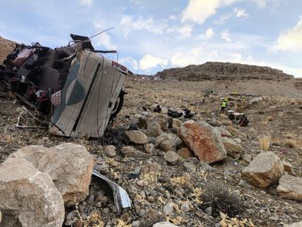 علت حادثه واژگونی مرگبار اتوبوس در محور اصفهان–یاسوج اعلام شد