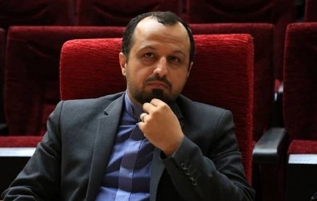 وزیر اقتصاد: تصمیمی برای صدور کارت نان نداریم