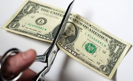پیشنهاد قائم‌مقام وزیر صمت: حذف دلار از تبادلات تجاری ایران و اوراسیا