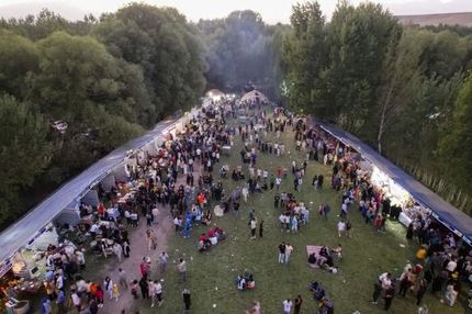 هجدهمین جشنواره ملی آش و غذاهای سنتی در منطقه گردشگری بولاغلار شهرستان نیر آغاز شد