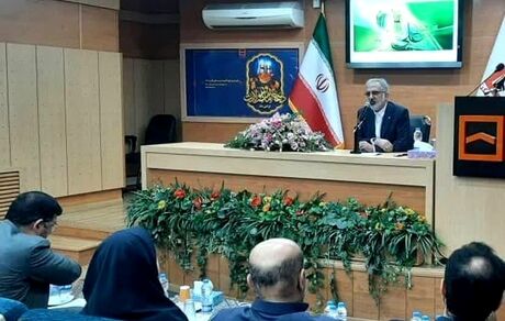 ارایه مدل بانکداری پویا ،مشتری محور و آینده نگر برای ایجاد مزیت رقابتی/ استفاده از ظرفیت های استان در مسیر تحقق اهداف بانک