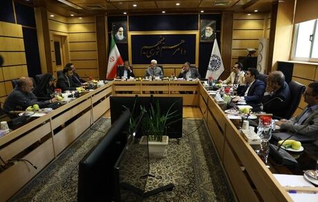 عارف: موقیت ایران پس از جنگ تغییر می‌کند