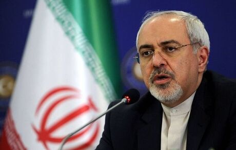 ظریف: اقدامات آمریکا علیه مردم ایران نوعی جنایت جنگی است
