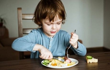 نکاتی درباره‌ی تغذیه سالم برای کودکان
