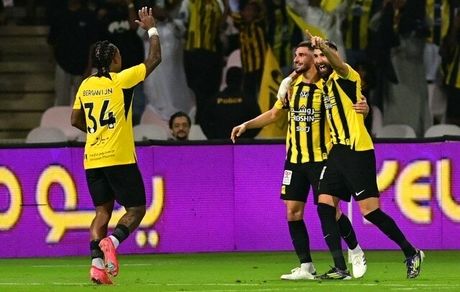 فاصله الاتحاد با الهلال به ۴ امتیاز افزایش یافت
