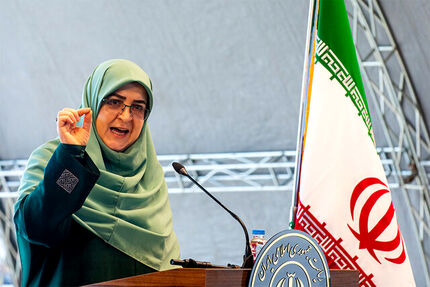 سخنگوی دولت: تولید بنزین استاندارد و خودروهای کم‌مصرف از مهم‌ترین مطالبات ملی مردم است