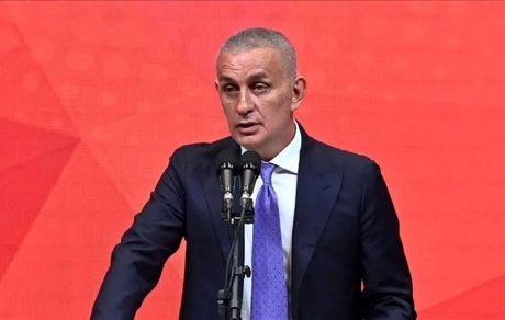 محرومیت ۱۴۹ داور در فوتبال ترکیه بدلیل شرط بندی