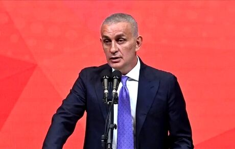 محرومیت ۱۴۹ داور در فوتبال ترکیه بدلیل شرط بندی