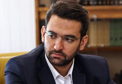 آذری‌جهرمی: تا پایان سال ۱۸ ماهواره تولید داخل خواهیم داشت