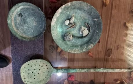 کشف و ضبط ۱۱ قلم اشیای تاریخی و فرهنگی مربوط به هزاره اول قبل از میلاد و دوره اسلامی در خرم‌آباد