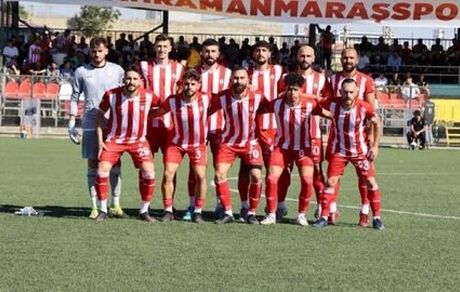 یک تیم فوتبال در ترکیه زیر آوار ماند