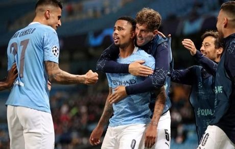 سیتی کار رئال را تمام کرد