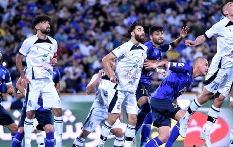 بازی پیکان و استقلال بدون تماشاگر شد
