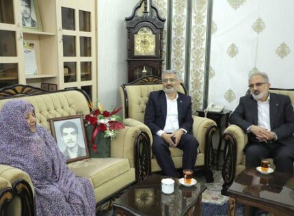 مادران شهدا شایسته والاترین تقدیرها هستند/ مادران شهدا ستون اصلی گسترش فرهنگ ایثار و شهادت در جامعه محسوب می شوند