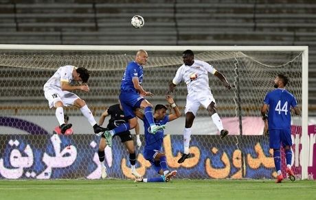 بازی استقلال خوزستان و خیبر بدون گل شد