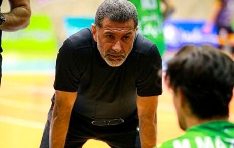 سرمربی تیم ملی، سرمربی تیم والیبال فولاد سیرجان شد