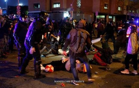 
بازداشت ۹ نفر و زخمی شدن ۴۶ نفر بعد از آشوب در ال کلاسیکو
