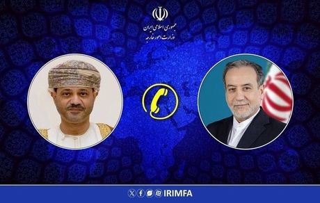 عراقچی با وزیر خارجه عمان گفت و گو کرد