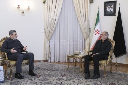 قاضی‌زاده هاشمی هم به دیدار پزشکیان رفت