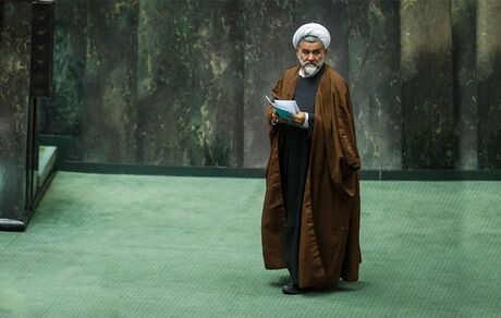 احتمال تقسیم استان تهران به استان‌های کوچکتر