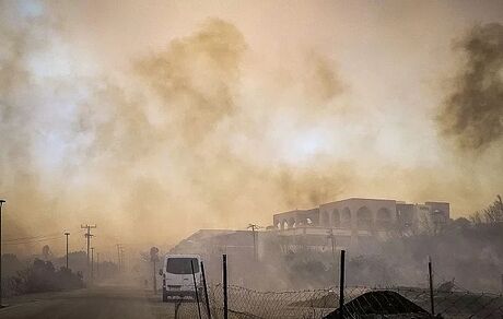آتش‌سوزی غیر قابل کنترل در جنگل‌های جزیره «رودز» یونان