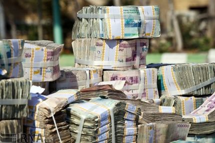 بانک مرکزی از کاهش رشد نقدینگی خبرداد