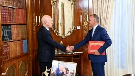 برکناری نخست‌وزیر تونس ازسوی رئیس‌جمهور