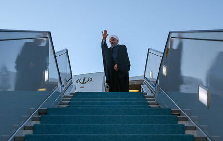 
روحانی عازم باکو شد
