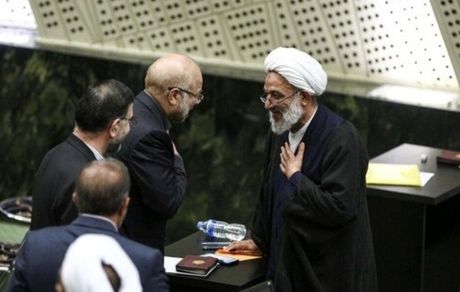 آقاتهرانی: تا می‌گوییم اختلاف نظر داریم می‌گویند وحدت شکنی کردند