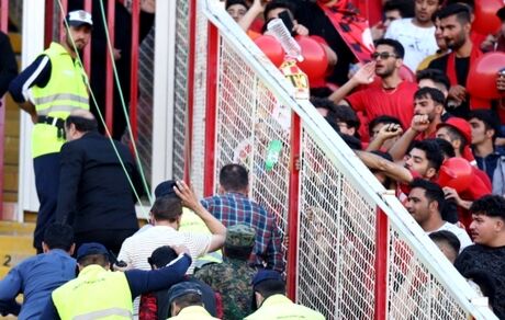 باشگاه پرسپولیس از تراکتور و هواداران تبریزی شکایت کرد