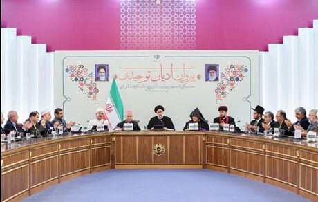 سیاست بدون خدا بلاهای بزرگی بر سر بشریت آورده است