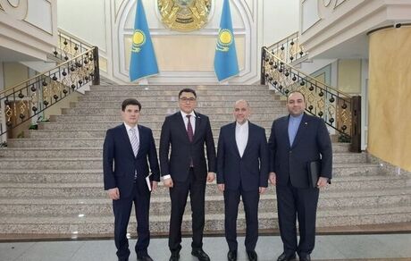 گفت و گوی سفیر ایران در قزاقستان با مقامات ارشد این کشور