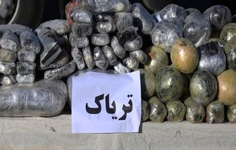 کشف ۳۲۰ کیلوگرم تریاک در کهنوج