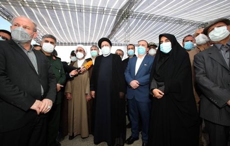 تصاویر| ورود رئیس جمهور به ایلام و بازدید از سد مخزنی کنجانچم