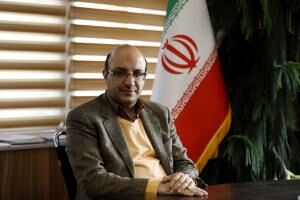 حضور تماشاگران در بازی استقلال و نساجی آزمایشی بود