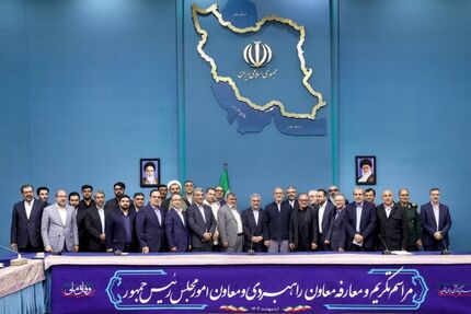 رئیس جمهور: برخی به جای توجه به دغدغه‌های اصلی مردم، اصرار داشتند که دکتر ظریف باید از سمت خود کنار برود