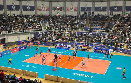 شهرداری ارومیه باخت ولی قهرمان نیم فصل شد / پیکان به سختی برد