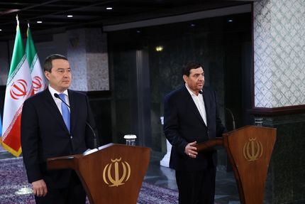 مذاکرات فشرده برای تحقق چشم انداز سه میلیارد دلاری در تجارت ایران و قزاقستان