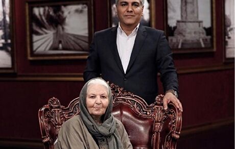 خاطره جالب و خواندنی از ازدواج بازیگر «اخراجی‌ها»/ پاسخ مهران مدیری به سوال مینا جعفرزاده درباره موهایش 